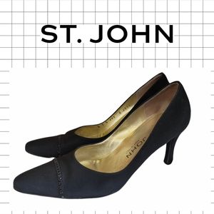 ST. JOHN BLACK FABRIC W/ RHINESTONE PUMP HEEL